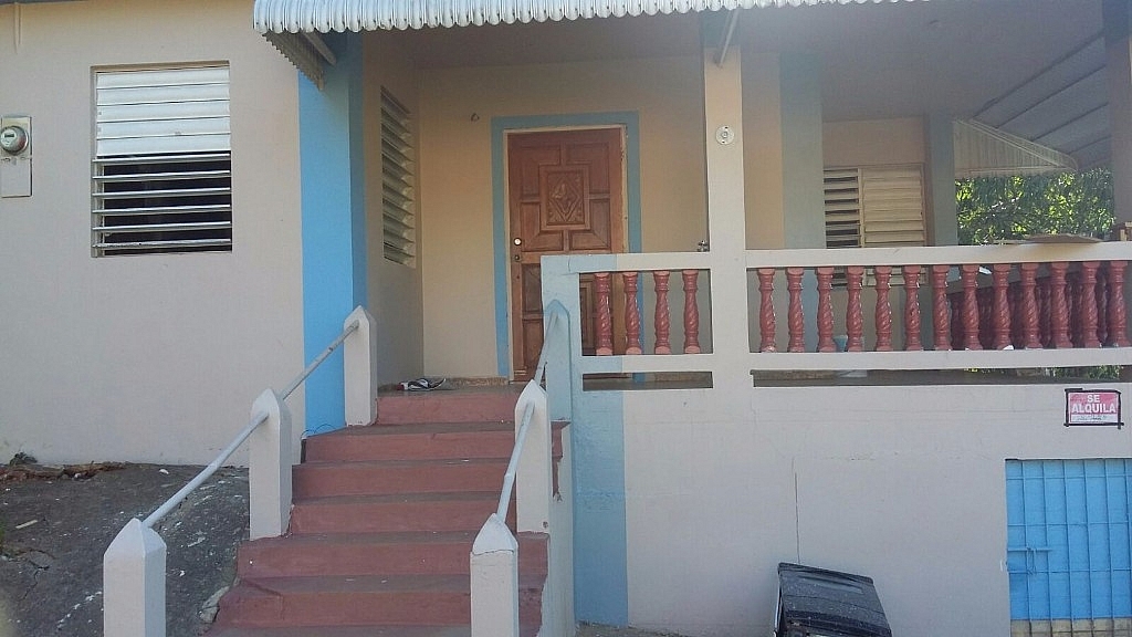 Alquiler de casa para Rentar/Alquilar en Arecibo Bienes Raíces en