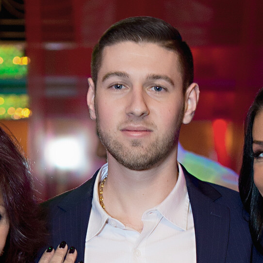 Gabriel Shuster email address & phone number New york tribeca group