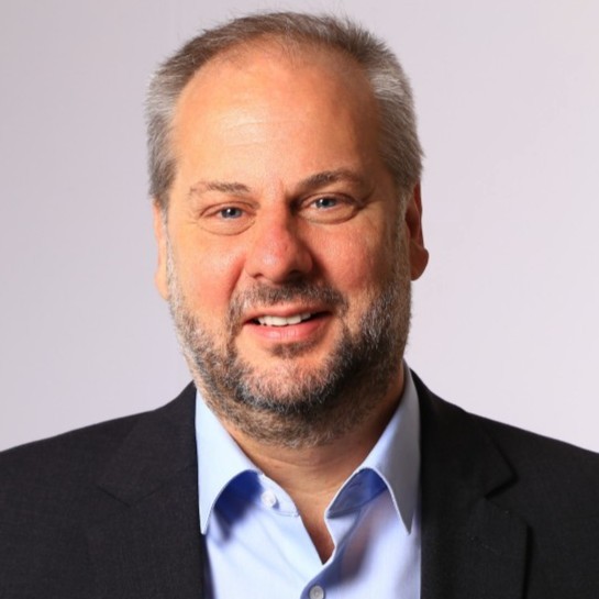 Martin Kemmsies Email & Phone Number