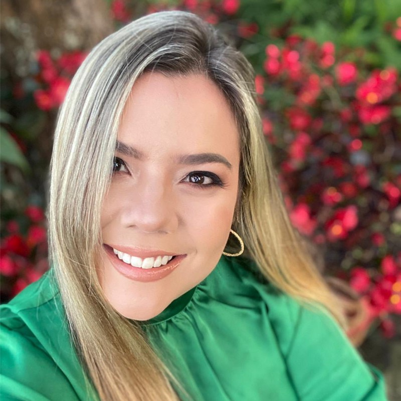 Sara Gutierrez Escobar email address & phone number Cementos Argos