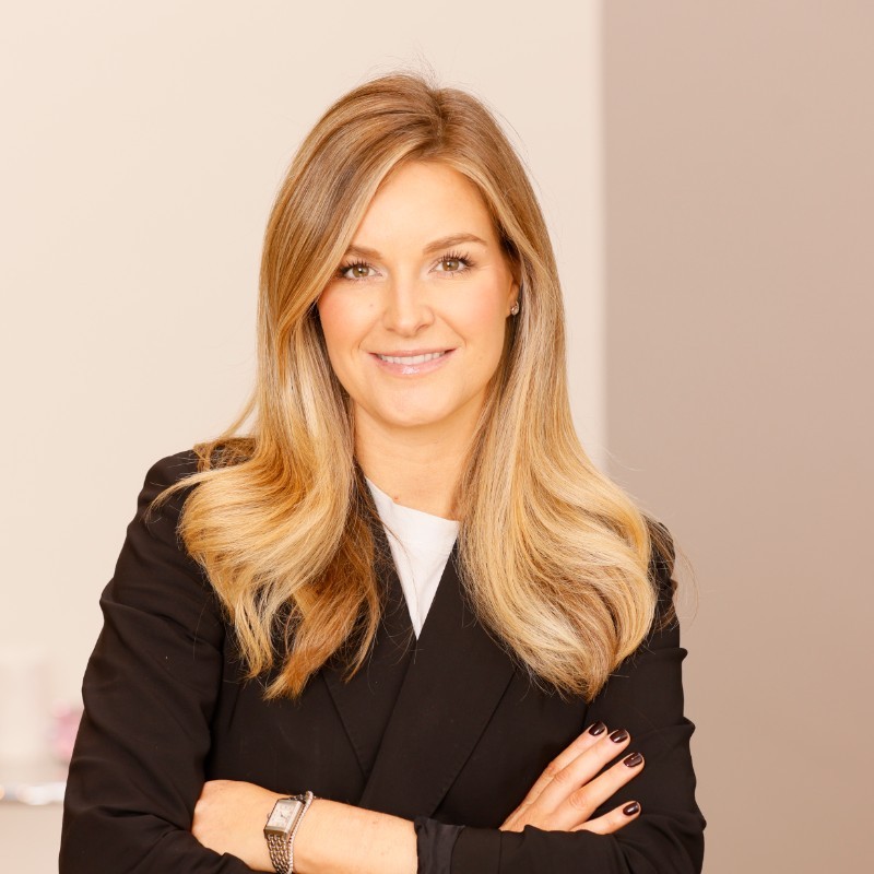 Pippa Casey email address & phone number Brown Thomas Arnotts Head Of Digital contact