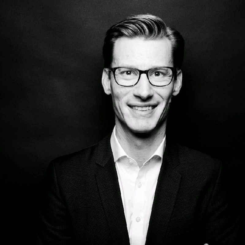 Stefan Common email address & phone number Deutsche Bank Vice