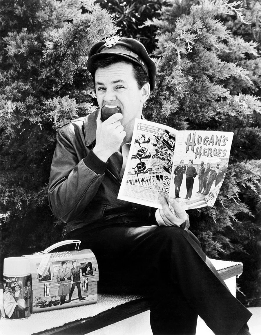 13 fun behindthescenes photos from 'Hogan's Heroes'