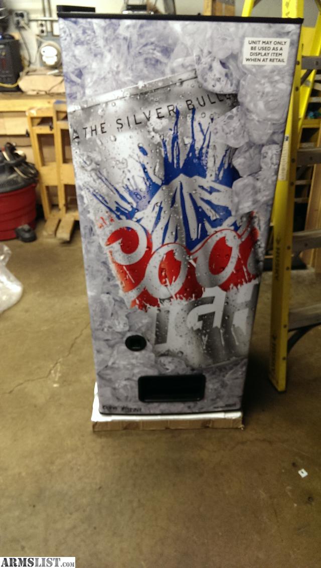 ARMSLIST For Sale Coors Light Refresherator And Miller Lite grill/cooler
