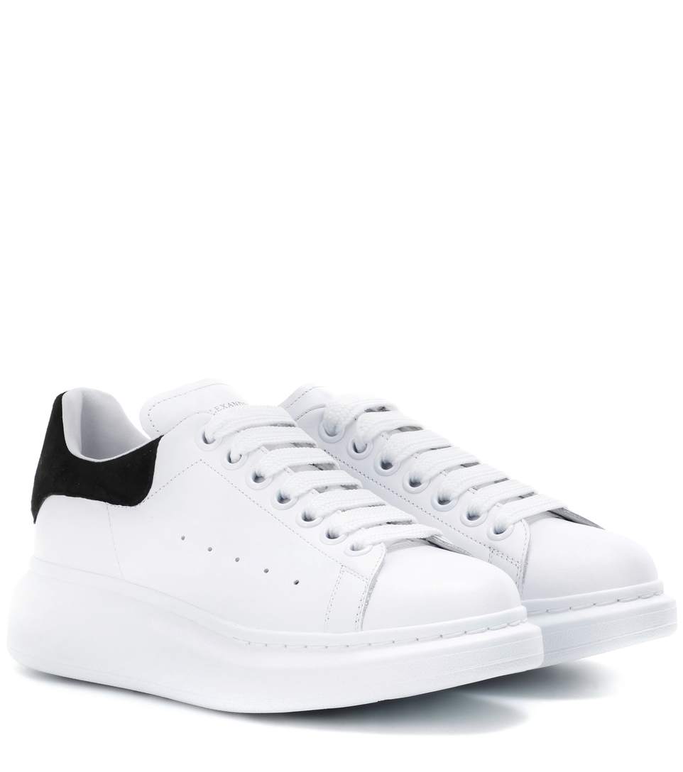 ALEXANDER MCQUEEN Leather LaceUp Platform Sneaker, White/Black in 9061