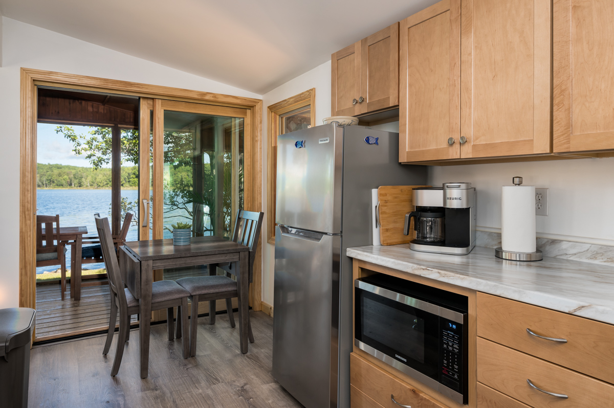 Lake Shell Camp Waterfront 394