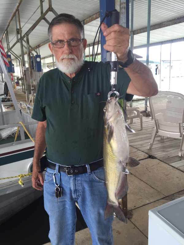 Caught a Catfish on Lake Ray Hubbard using a earthworms