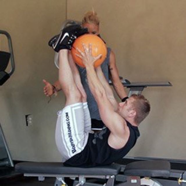 Jack Knife SitUp Exercise Howto Workout Trainer by Skimble