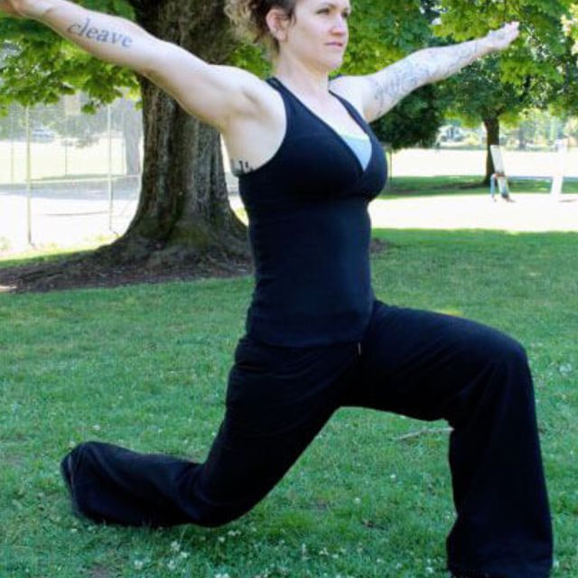 Lunge Hold With Arm Circles by Kerry M. Exercise Howto Skimble