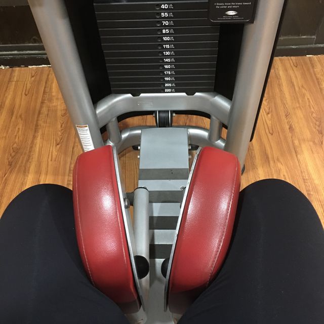 Thigh Squeeze Exercise Howto Workout Trainer by Skimble