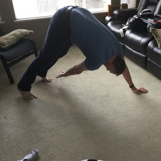 Inchworm Walkout + Toe Touch + Mountain Climber + Torso Twist