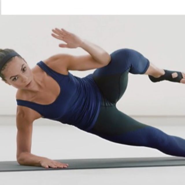 Side Plank Knee Drives by Rushfitness 💪🏽 Exercise Howto Skimble