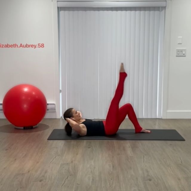 Chest Lift With Tuck And Stretch by Rushfitness 💪🏽 Exercise Howto Skimble