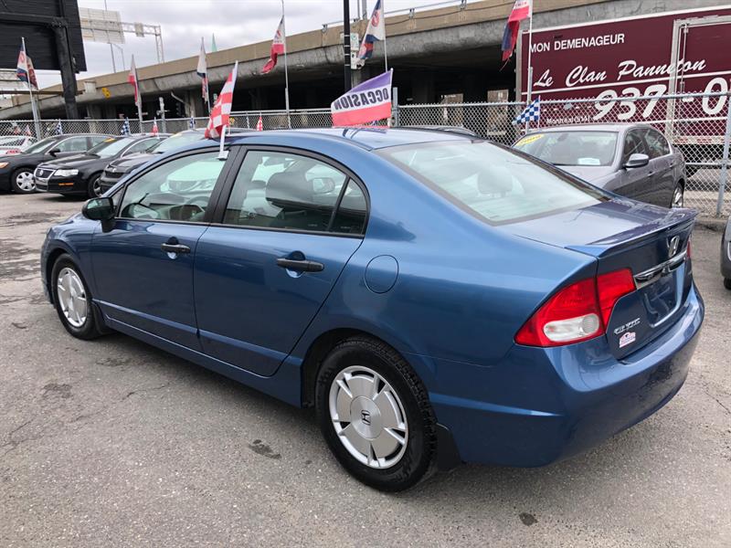 Véhicule Honda Civic 2010 Usagé à vendre à Montreal