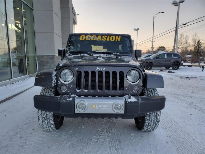 Véhicule Jeep Wrangler 2014 Usagé à vendre à SainteAgathedesMonts, Québec 13418834 Auto123