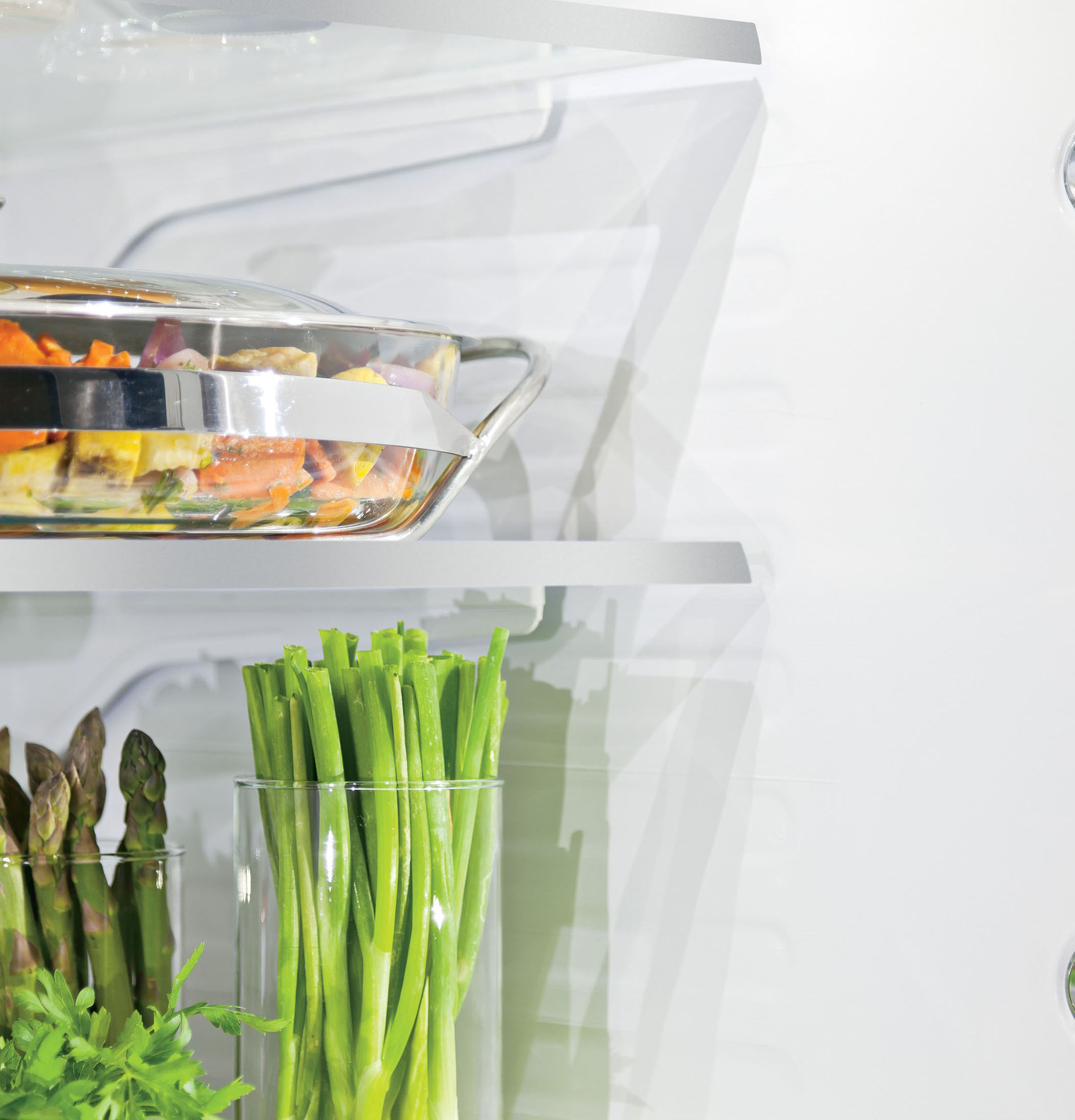 GE Profile PYE22KYNFS GE Profile™ Series ENERGY STAR® 22.1 Cu. Ft