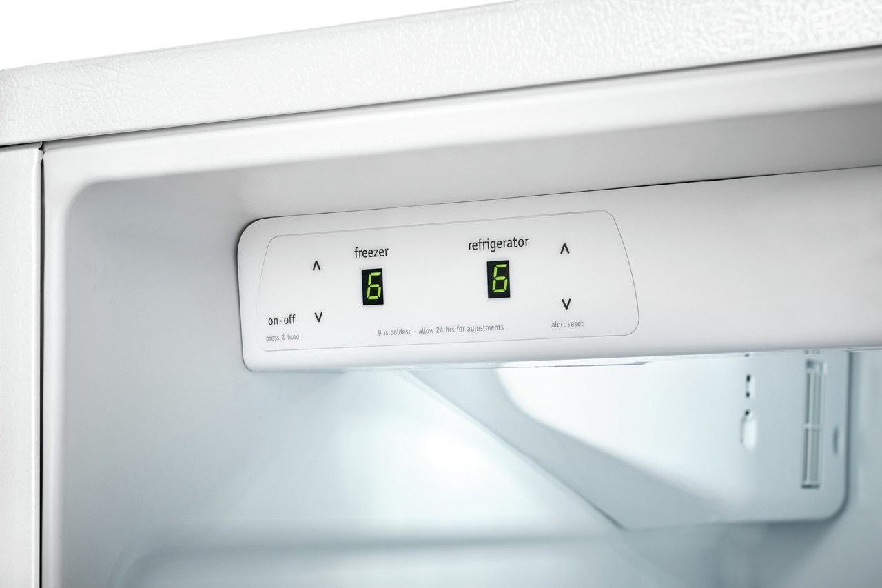 Frigidaire FFSS2615TP 25.5 Cu. Ft. SidebySide Refrigerator