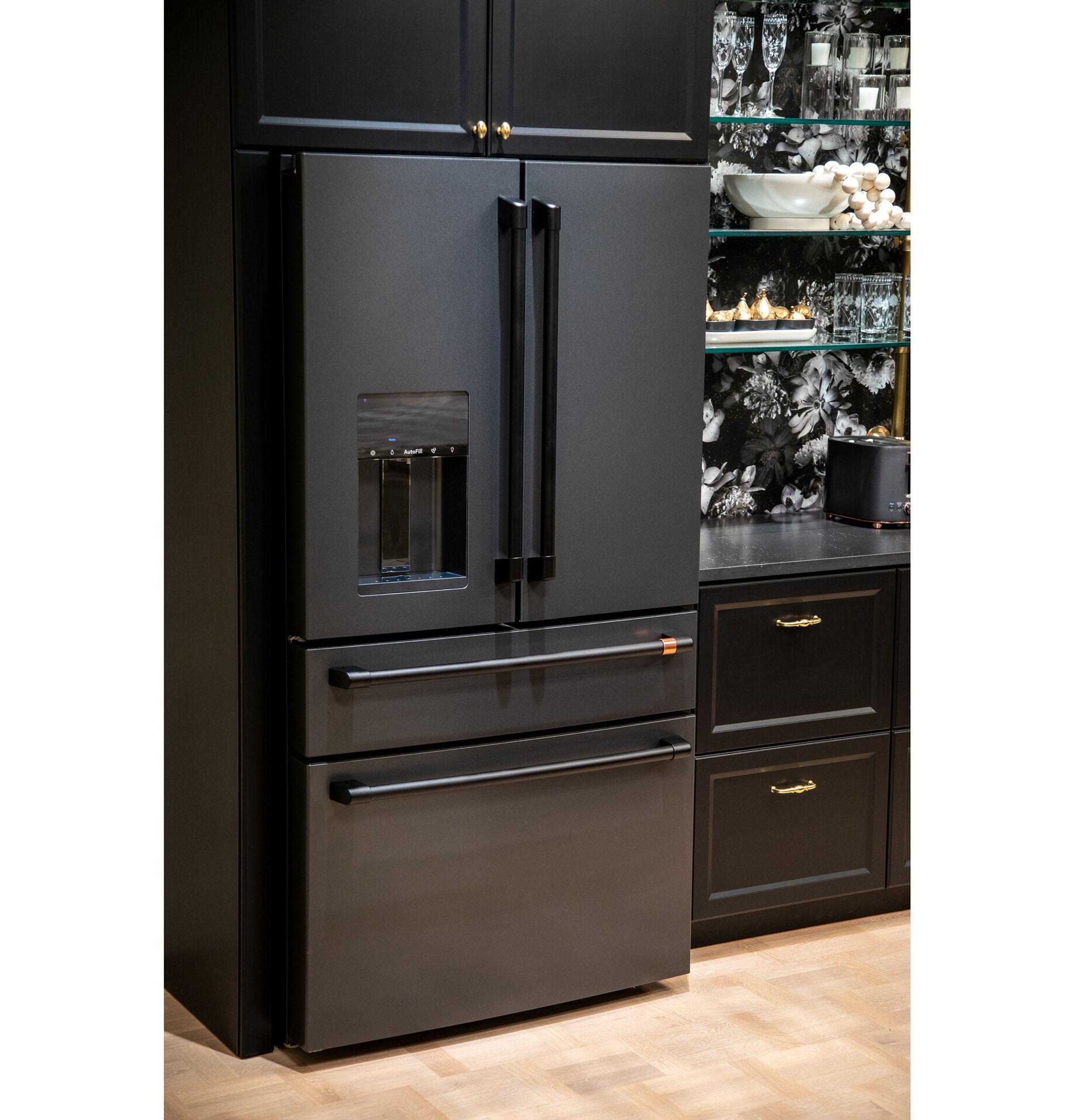 Cafe CVE28DP3ND1 Café™ ENERGY STAR® 27.8 Cu. Ft. Smart 4Door