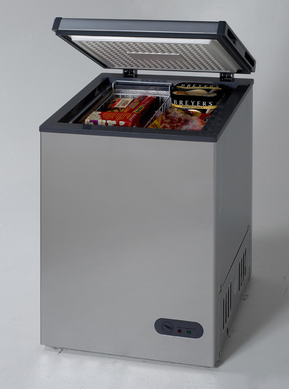 Avanti CF35B2P 3.5 Cu. Ft. Chest FreezerCF35B2P Anchor Appliance