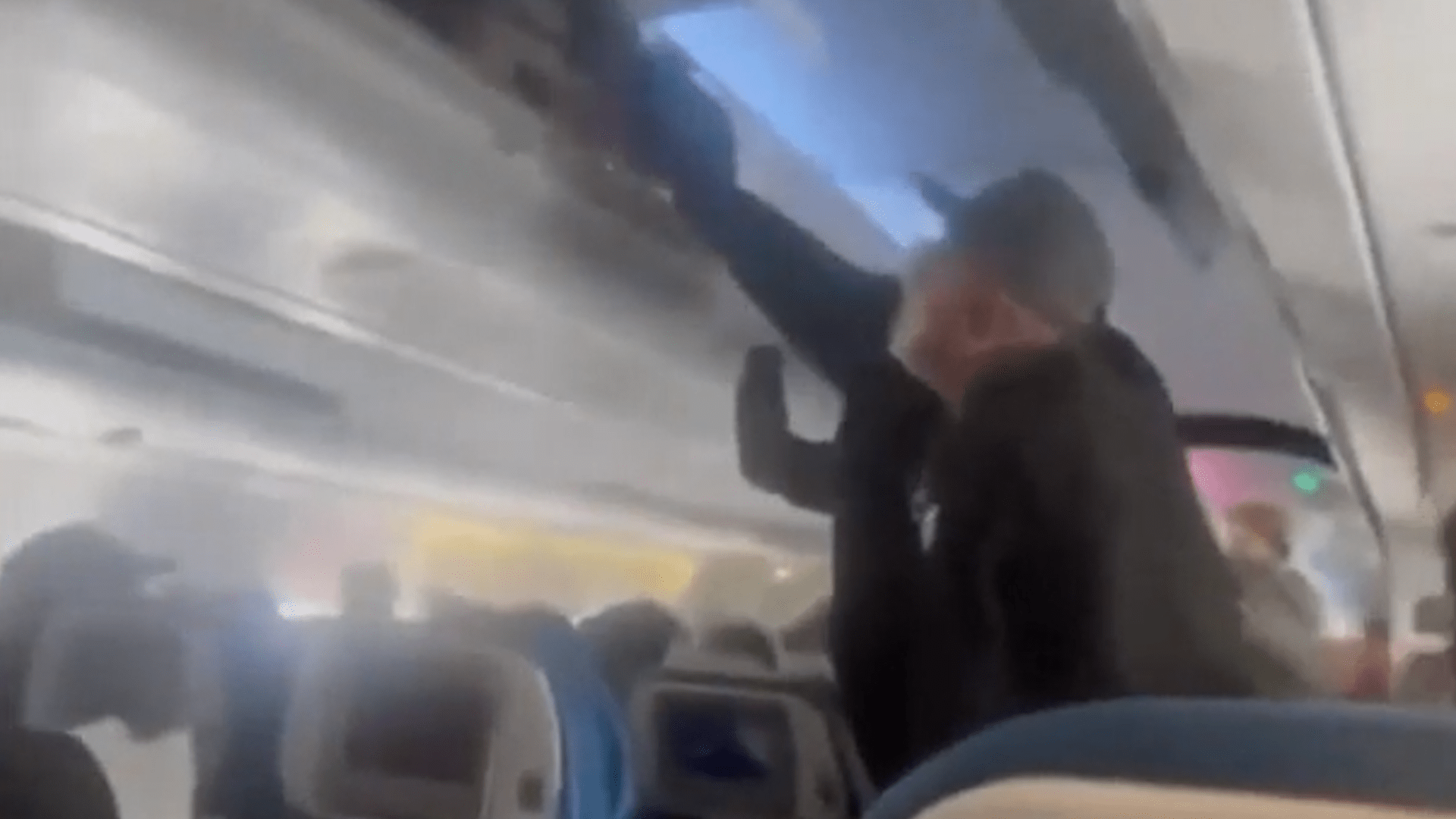 36 Treated For Injuries After Turbulence Rocks Hawaii Flight Videos