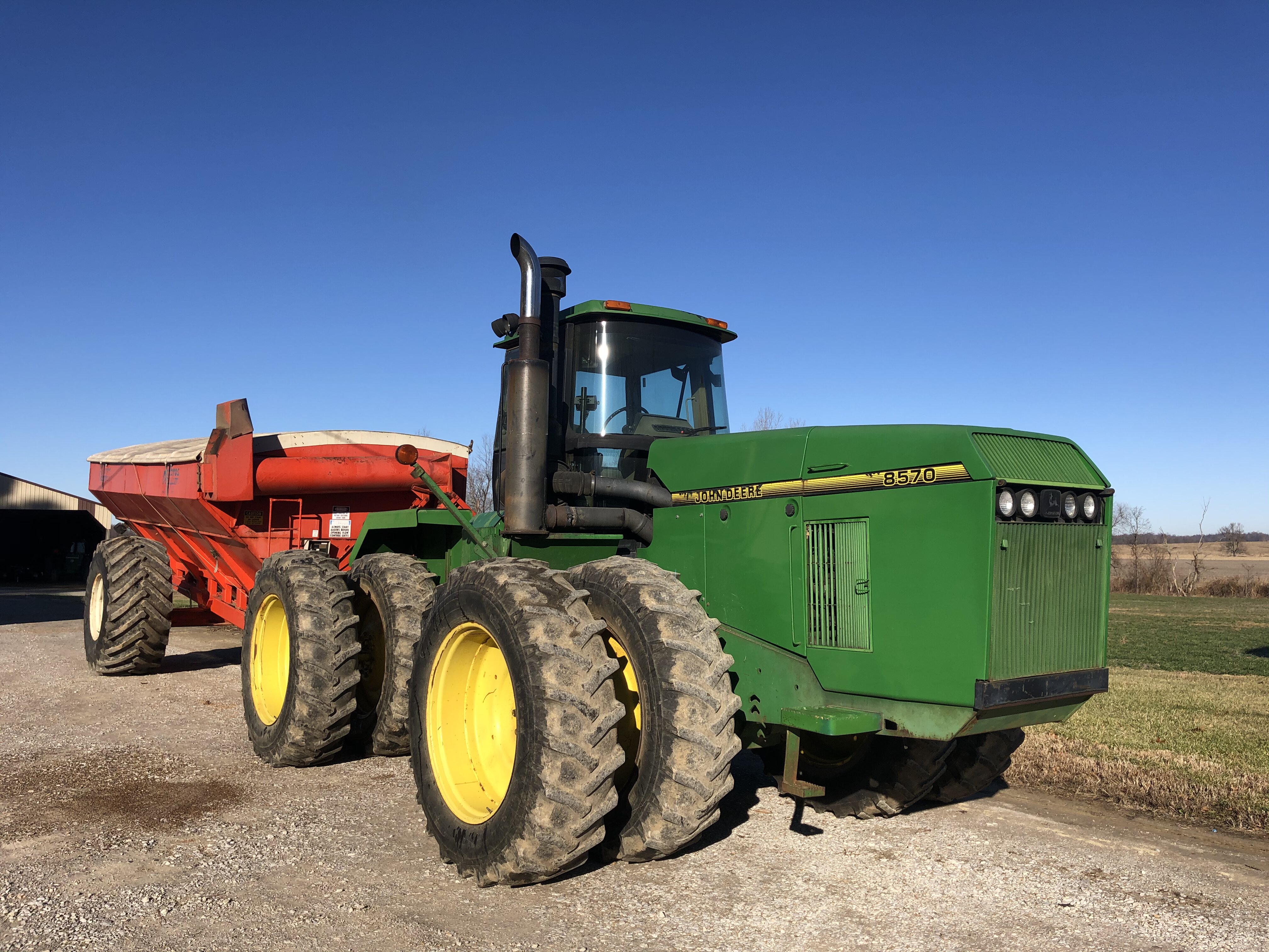 Farmer Retirement Auction Farm Machinery Kurtz Auction & Realty Co.