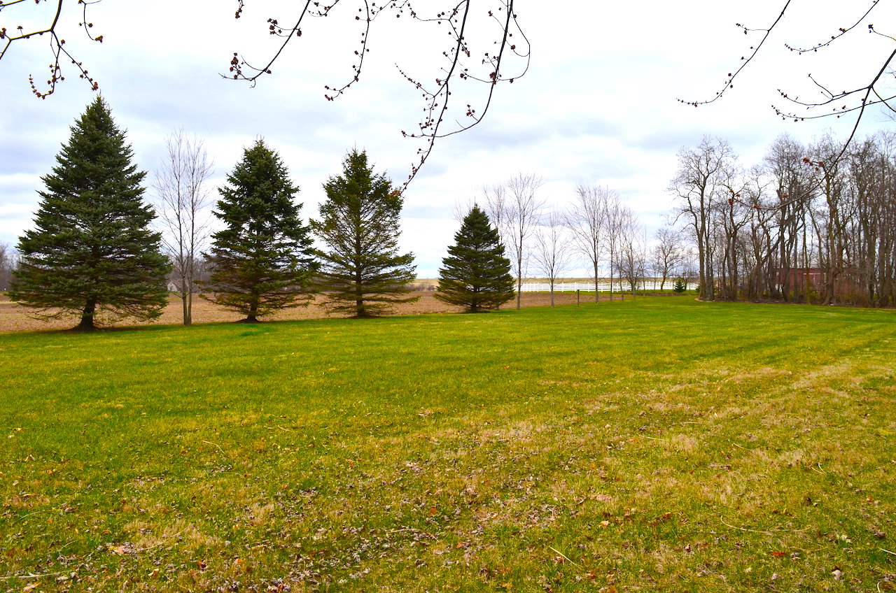 Buildable Lot in Grabill Indiana Scheerer McCulloch Indiana