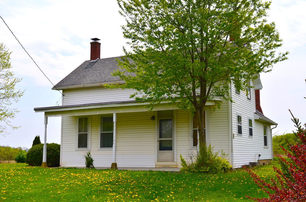 Single Family Home and Pole Building in Columbia City Scheerer McCulloch Indiana Auctions