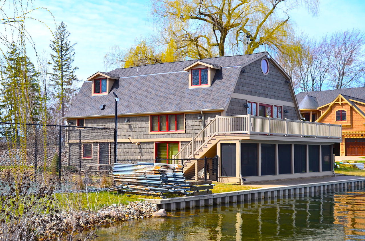 Beautiful 7000 sf home with 2 acres on Lake Wawasee Scheerer McCulloch Indiana Auctions