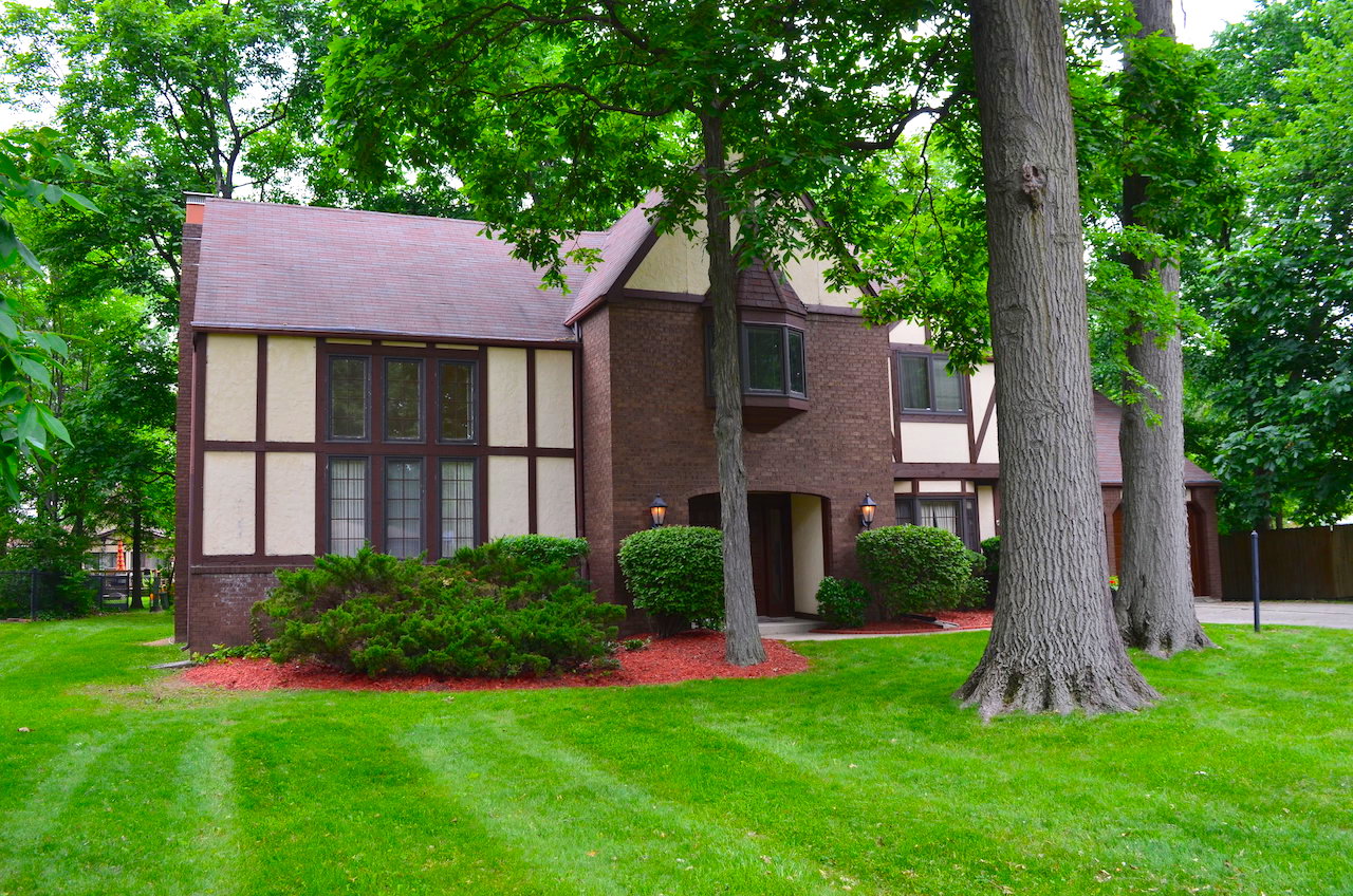 Beautiful 4 bedroom home in the Walden neighborhood Scheerer