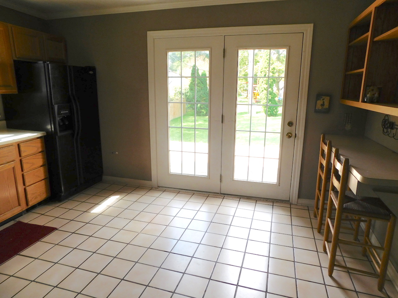 Move in ready 4 bedroom home and separate city lot in Markle Indiana