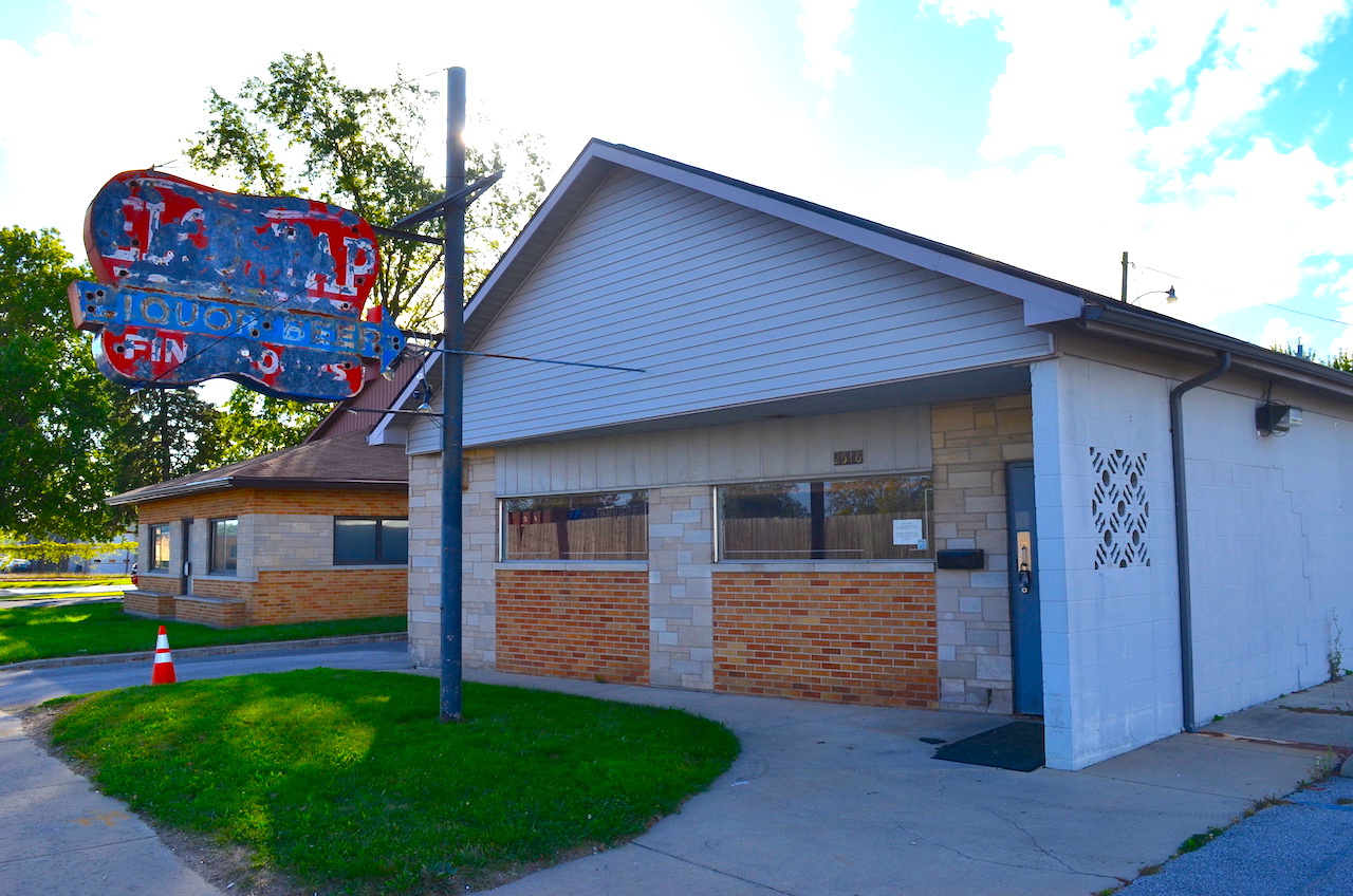 Commercial property southeast of downtown Fort Wayne Scheerer McCulloch Indiana Auctions
