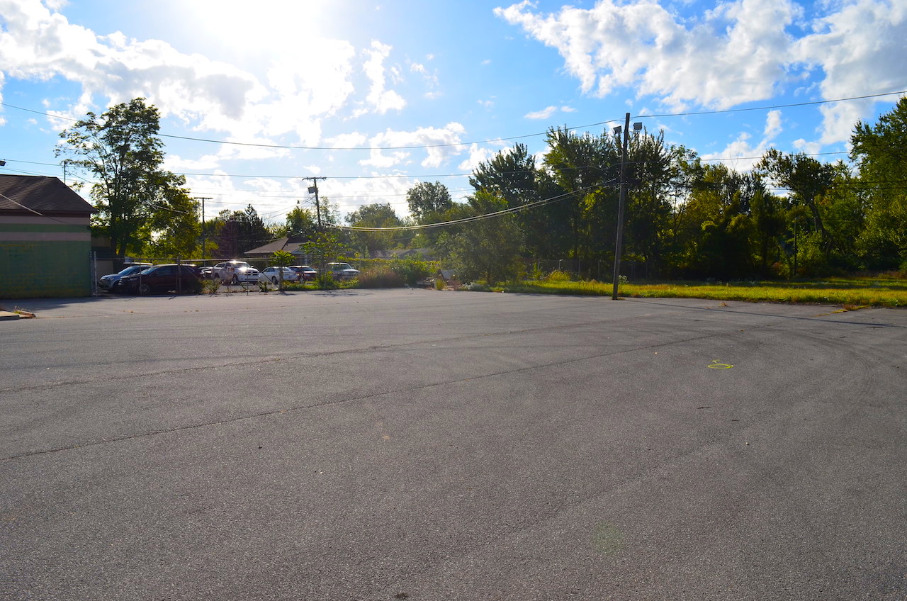Commercial property southeast of downtown Fort Wayne Scheerer