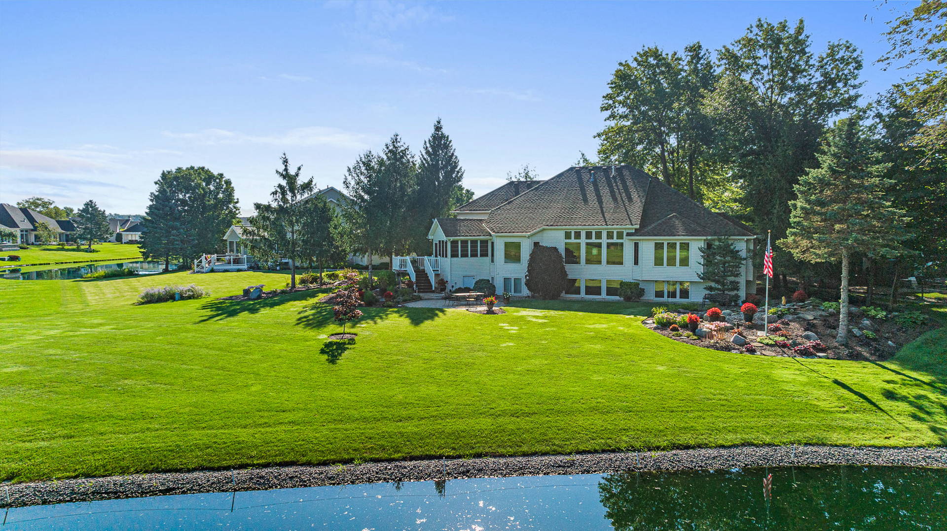 Prestigious custombuilt home in Cherry Hill located on the SIGNATURE