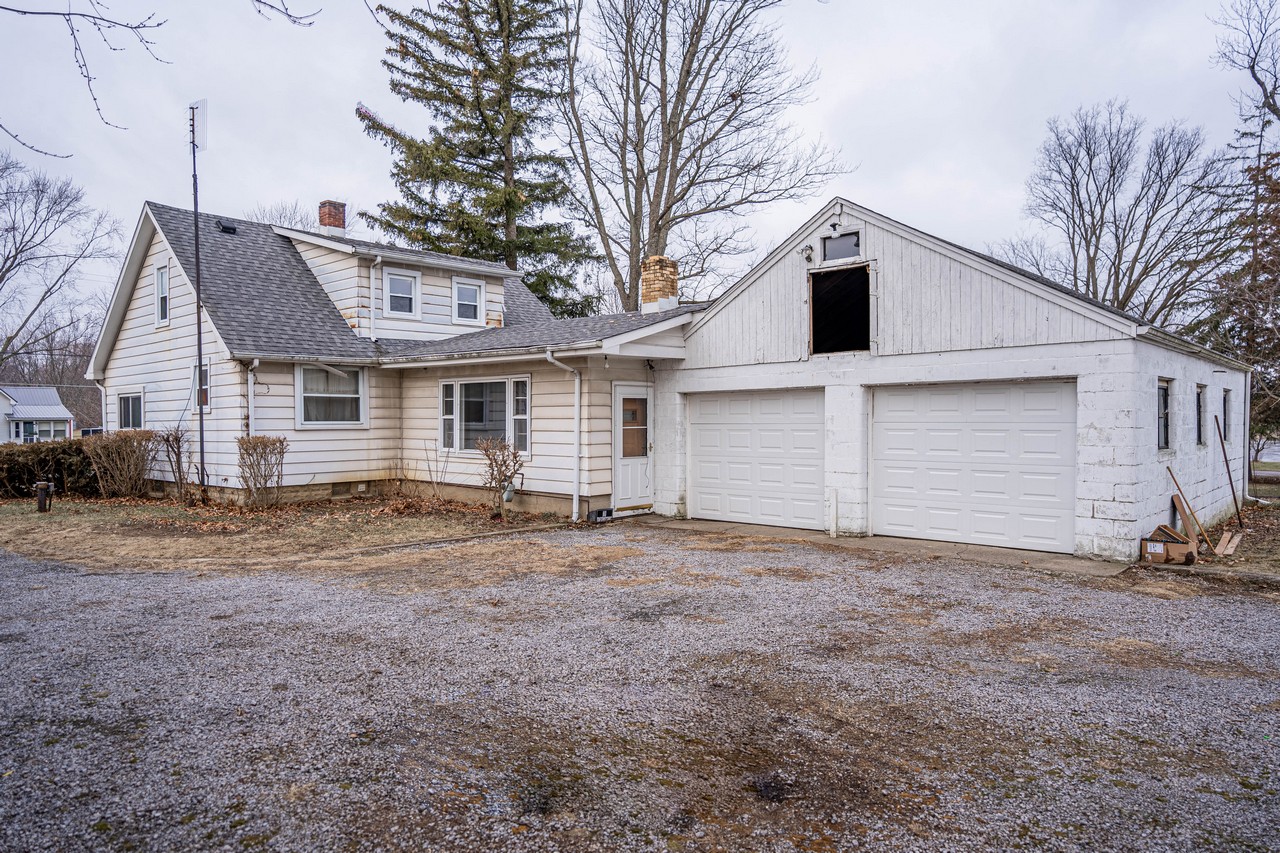 CHARMING 3 BEDROOM 1 BATH HOME IN CHURUBUSCO Scheerer McCulloch Indiana Auctions, Real
