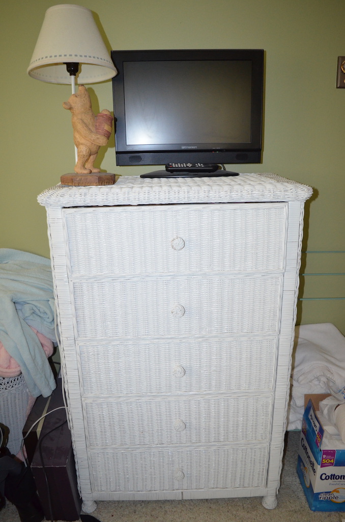 4 bedroom, 2 full bath waterfront home on Little Long Lake Scheerer