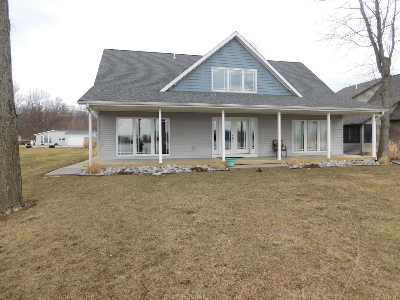 Real Estate & Personal Property on Blue Lake, Churubusco Scheerer