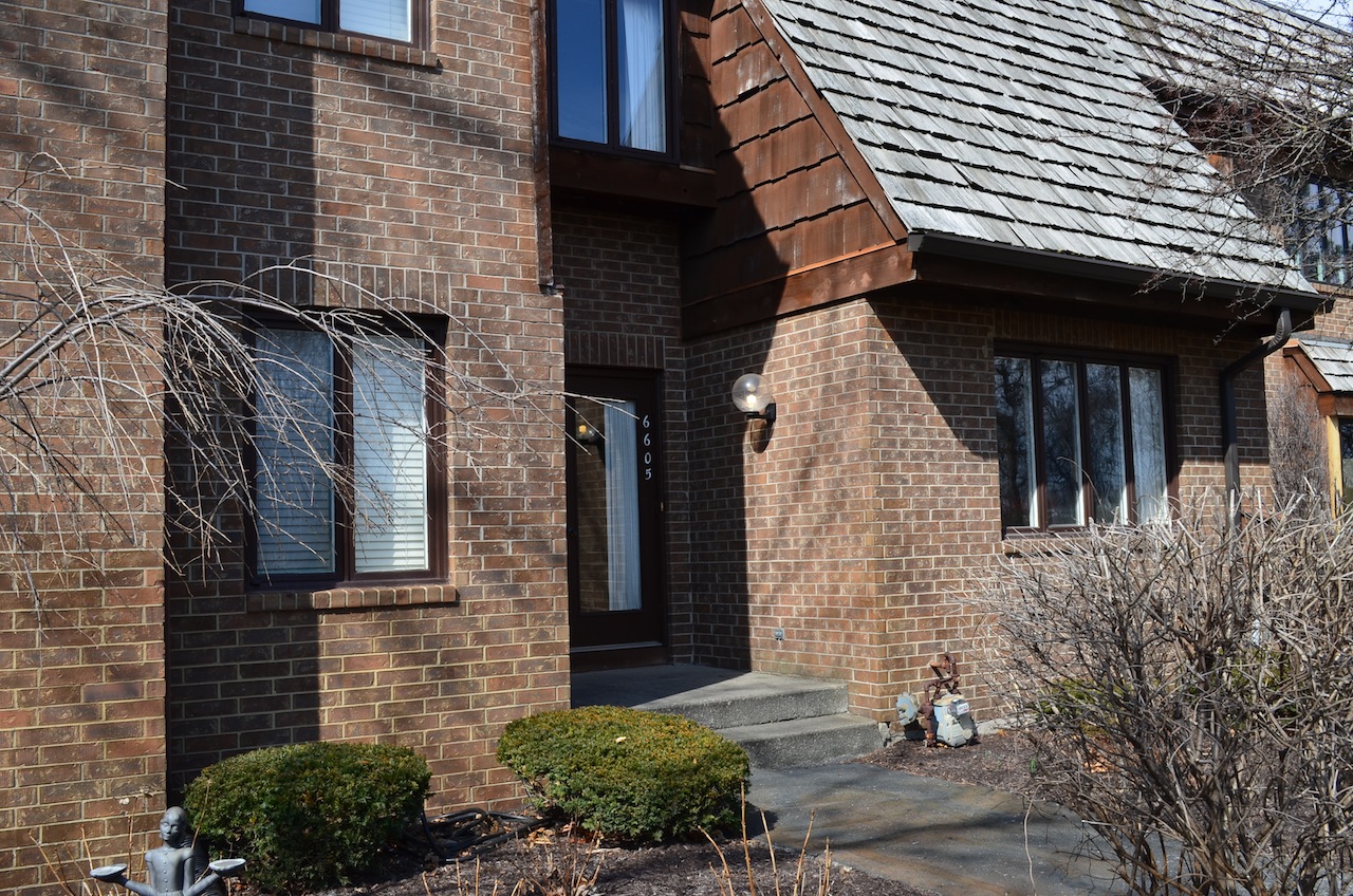 Real Estate in Covington Creek Condos Scheerer McCulloch Indiana Auctions, Real Estate