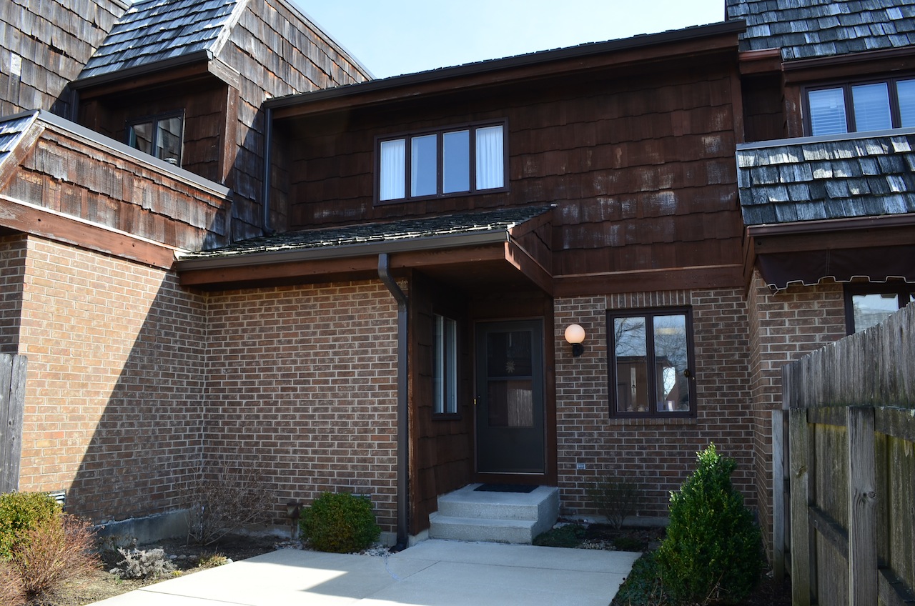 Real Estate in Covington Creek Condos Scheerer McCulloch Indiana Auctions, Real Estate