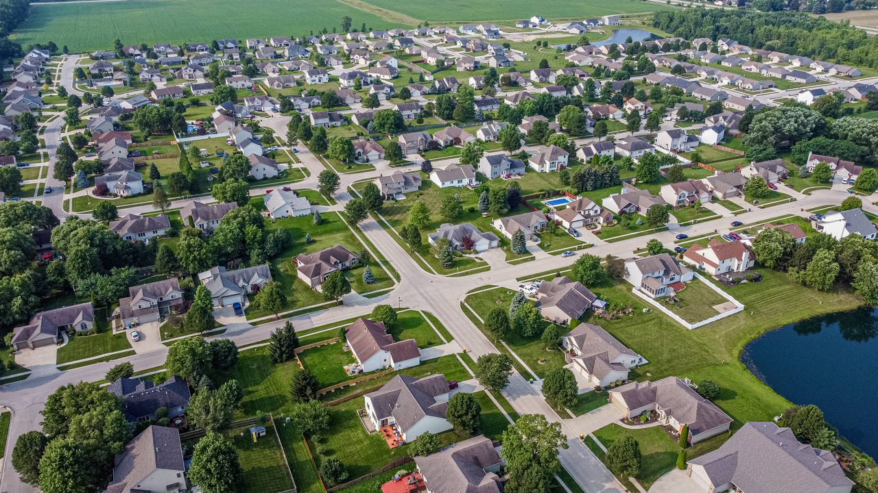 BEAUTIFUL 3 BEDROOM 2 BATH 1,897 SF RANCH HOME IN HUNTERTOWN Scheerer