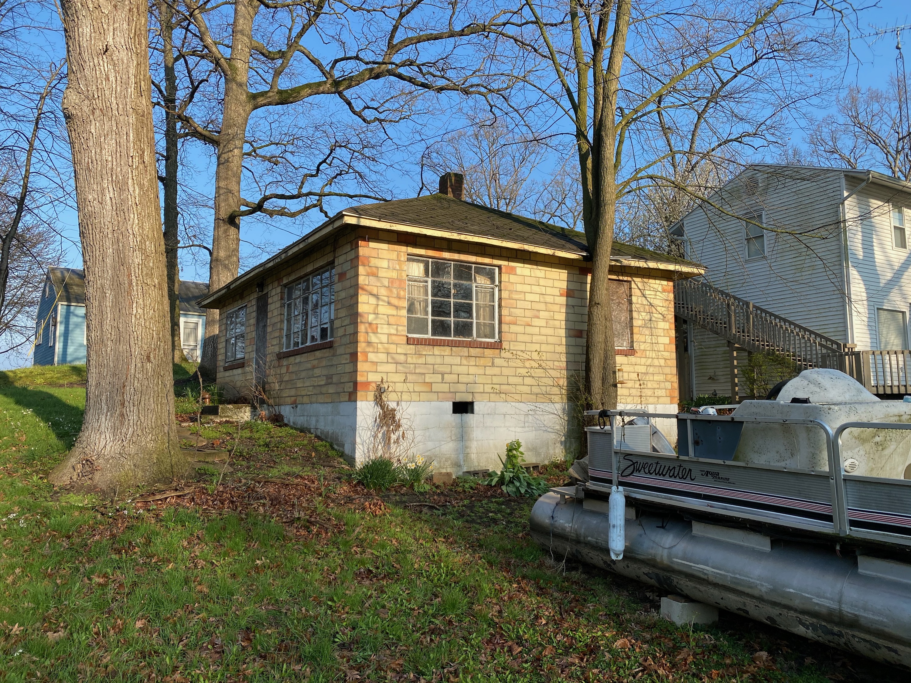 2 Bedroom 616 SF Cottage on Ridinger Lake Scheerer McCulloch