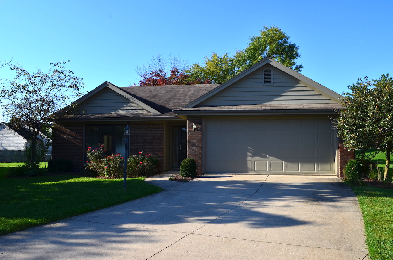 Real Estate & Personal Property Auction in Kensington Downs Villas