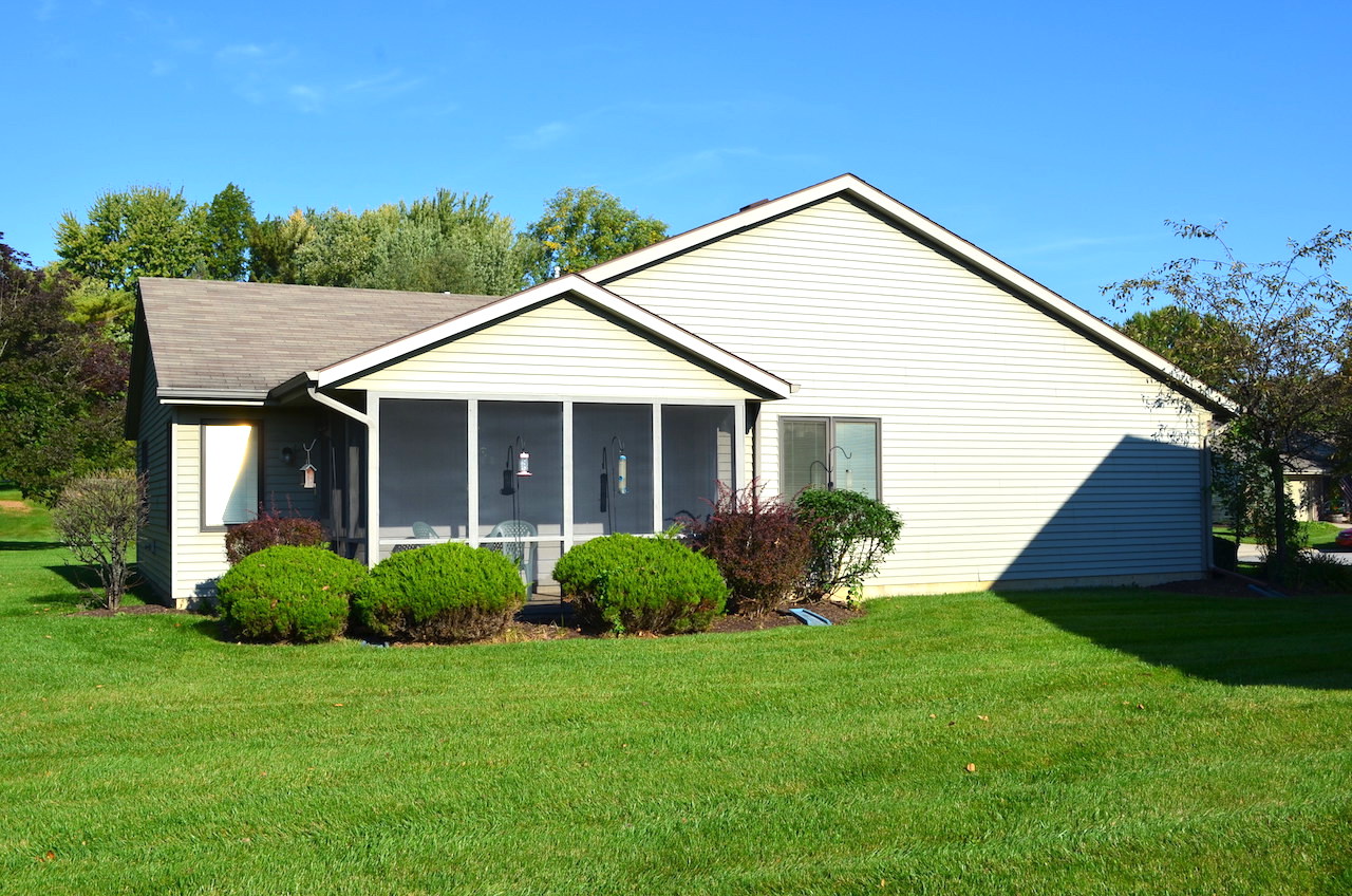 Real Estate & Personal Property Auction in Kensington Downs Villas