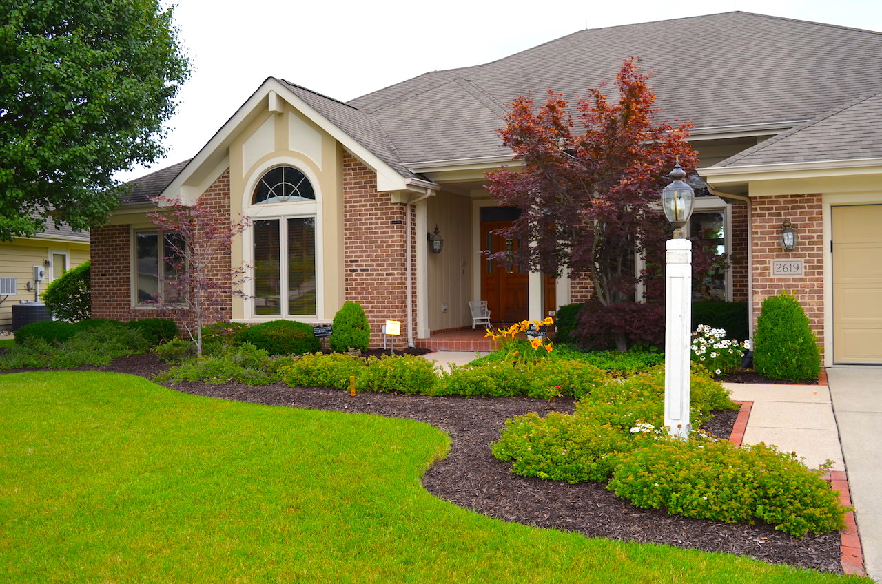 Beautiful, well maintained Autumn Ridge villa on golf course Scheerer