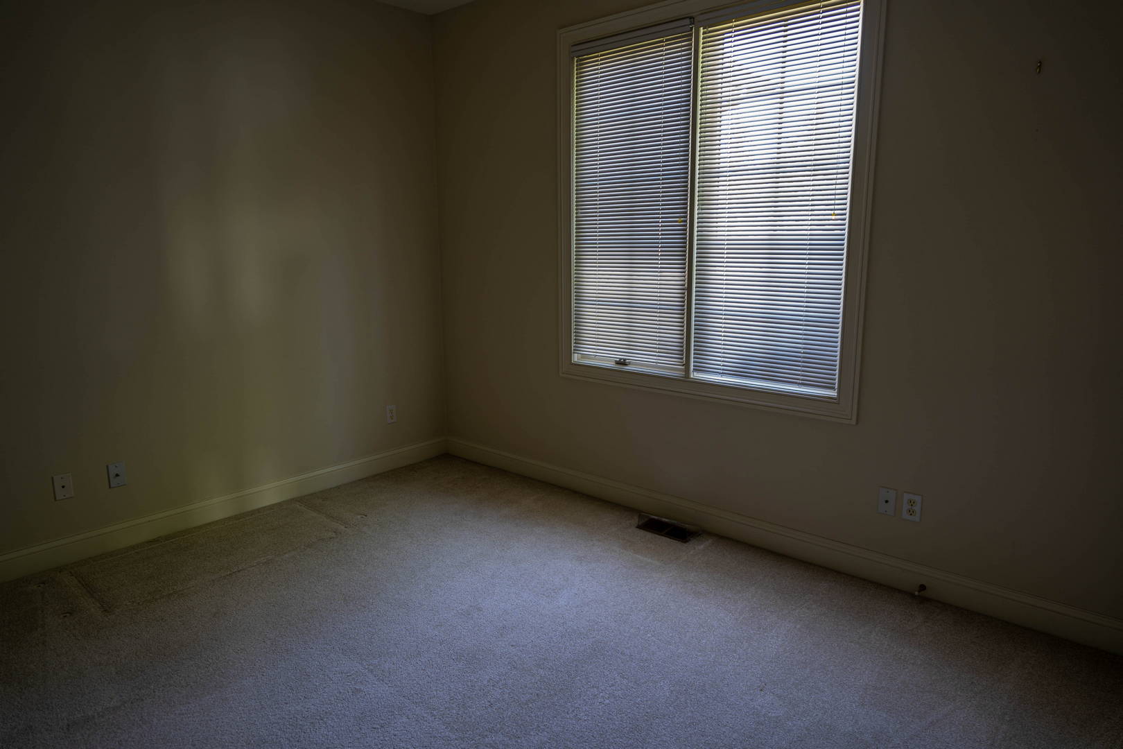 The Villas of La Cabreah Home Scheerer McCulloch Indiana Auctions, Real Estate, Senior