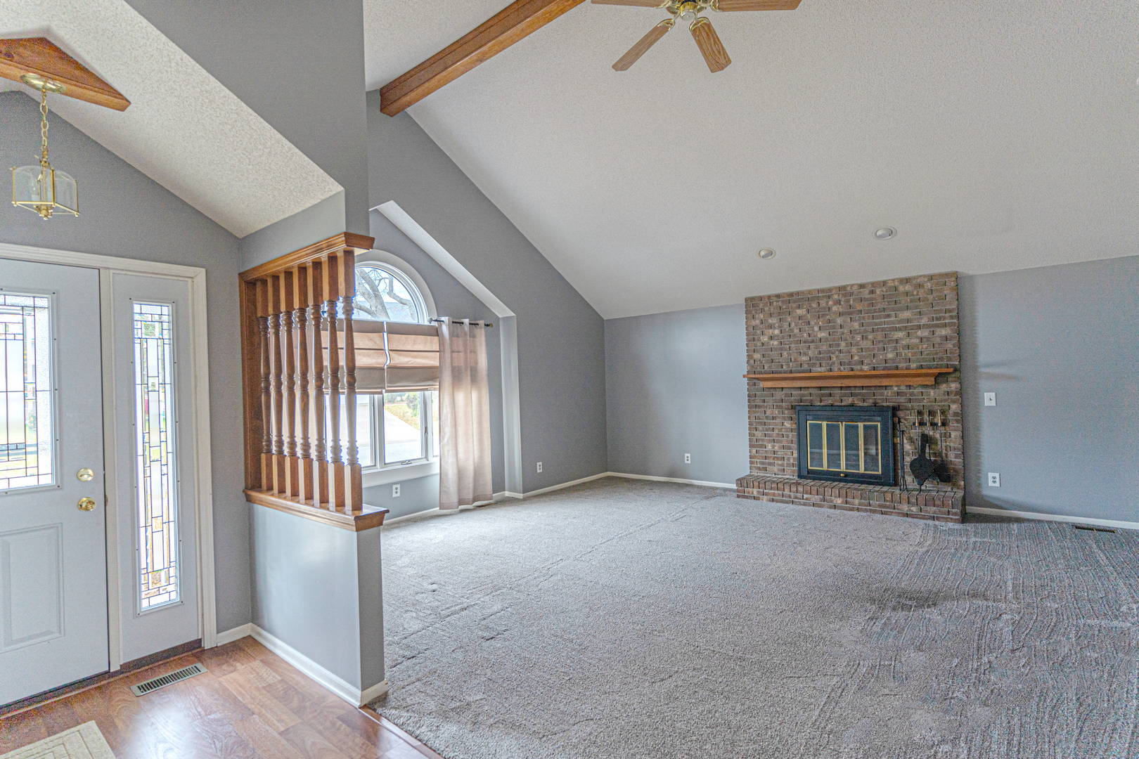 Home in Leo School District in River Bend Bluffs! Northeast, Fort Wayne