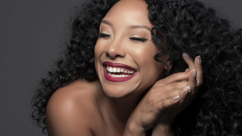Highly touted singer Sheléa set to take spotlight with big band in San