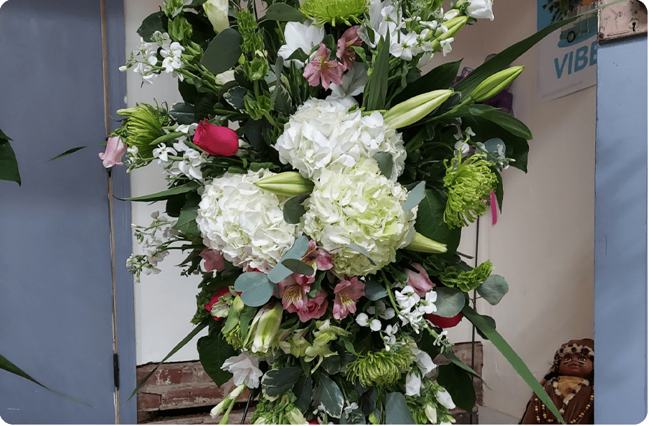 Poppy's Flower is a Florist in Lawrenceburg, KY 40342