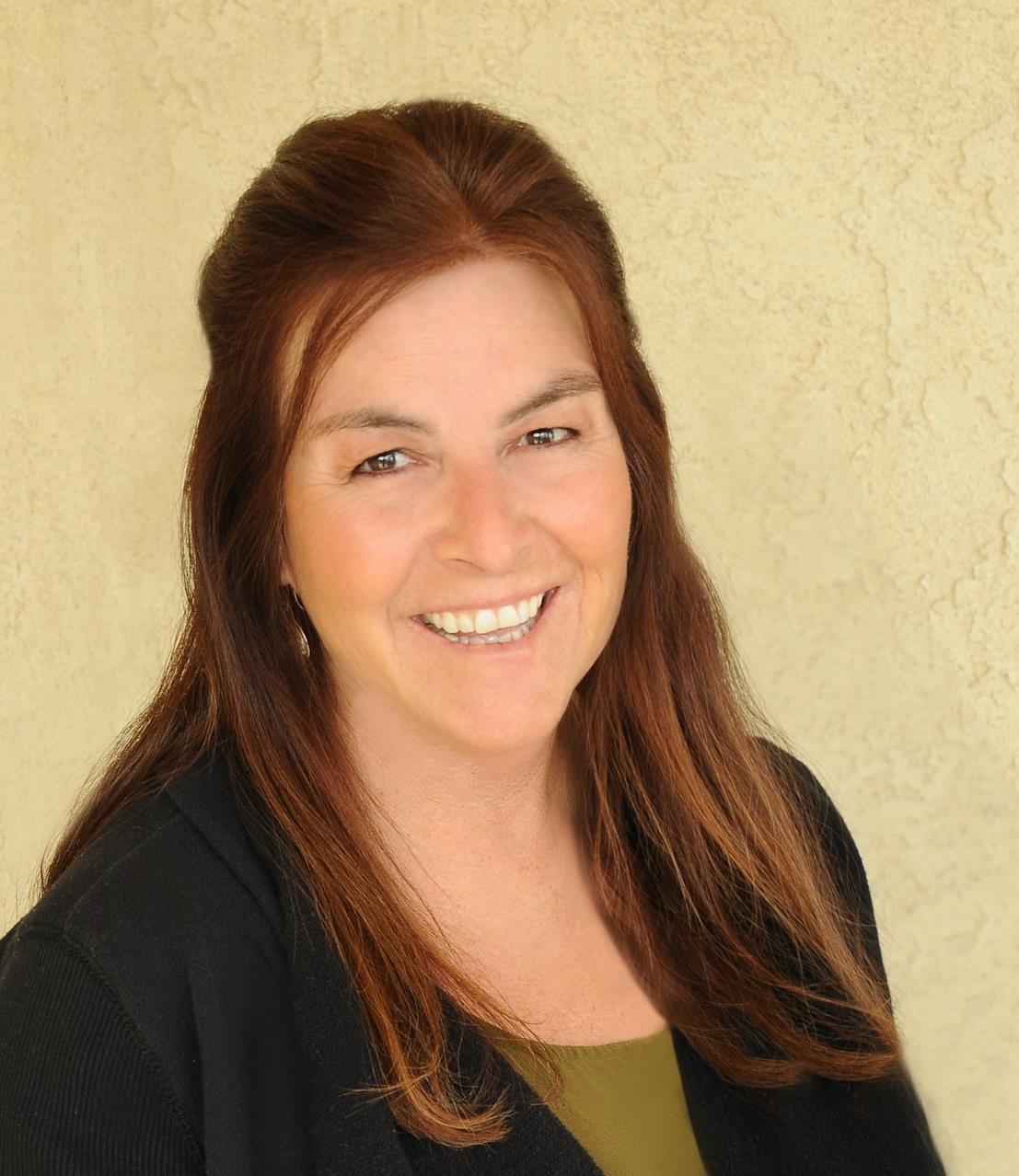 Real Estate Agent Carlene Carlson Gardnerville, NV