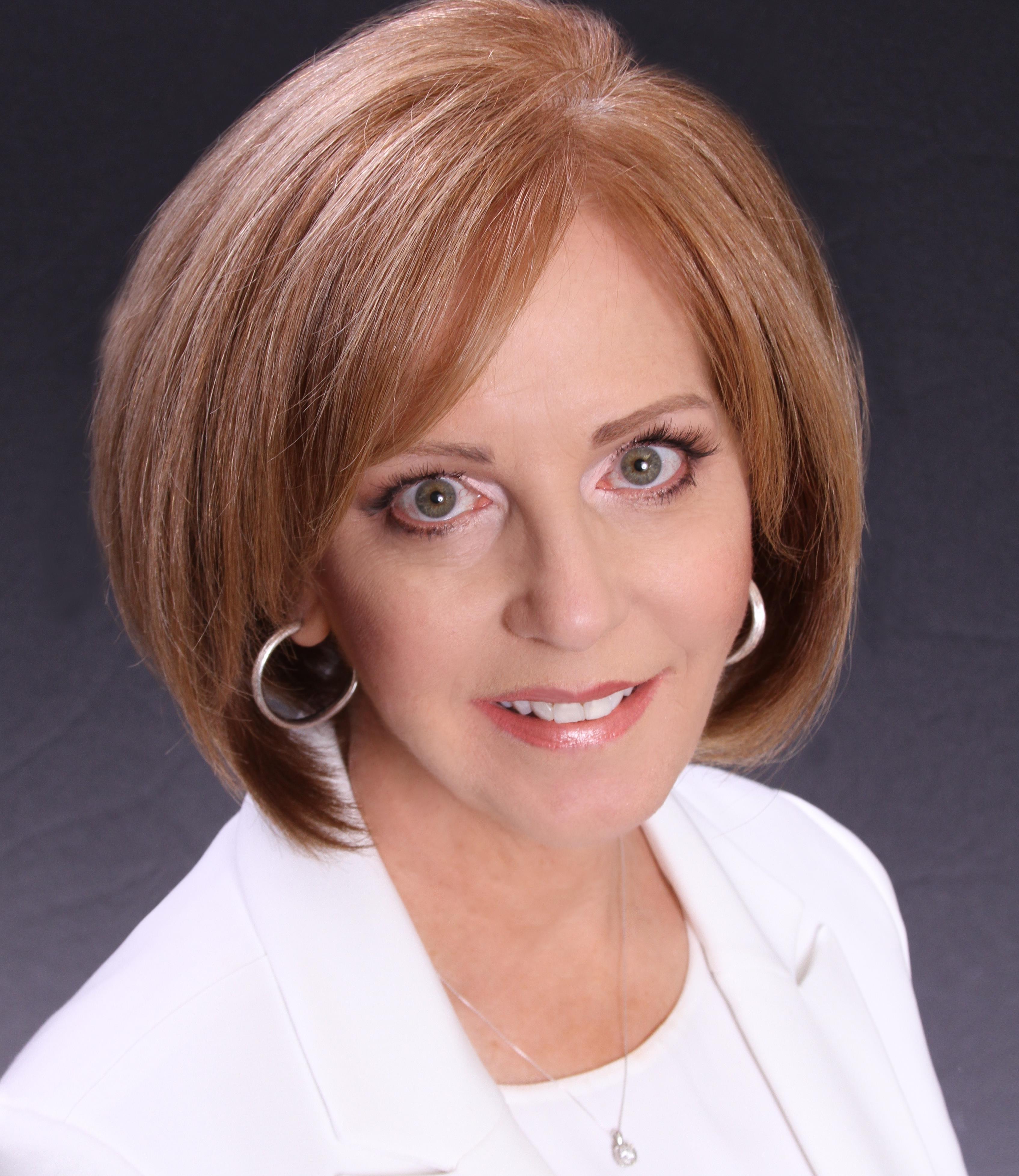 Real Estate Agent Ann Marie Hickey Western Springs, IL