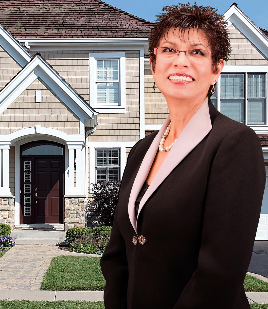 Real Estate Agent Yoly Murillo Santa Clarita/Newhall, CA